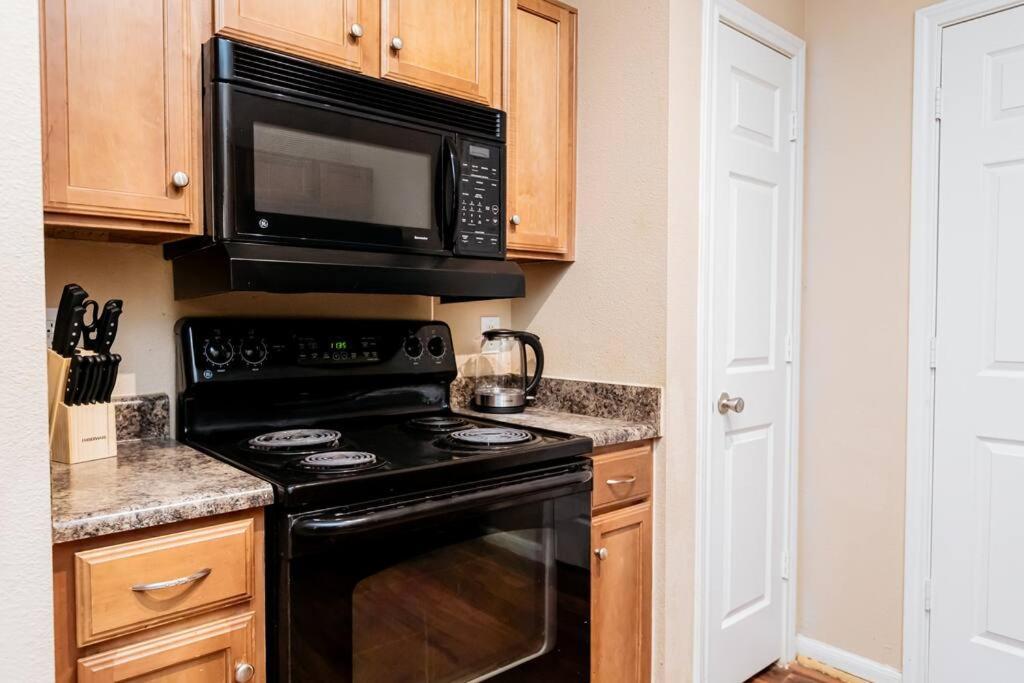 Luxury Apt Westheimer/Galleria Apartment Houston Exterior photo